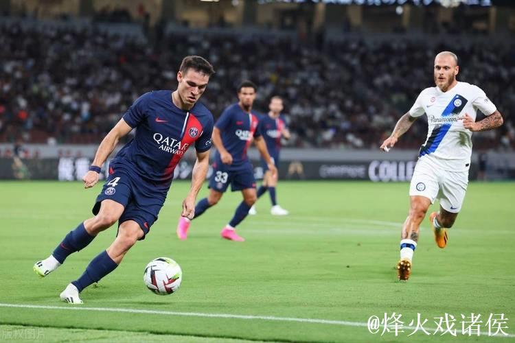 法甲-杜埃长距离奔袭 巴黎圣日耳曼3-2力克梅斯