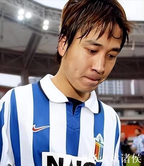 这是一位前国脚的足球人生!曾经因为假球风波离开球场,如今却以总监身份回归! 这是一位前国脚的足球人生!曾经因为假球风波离开球场,如今却以总监身份回归!